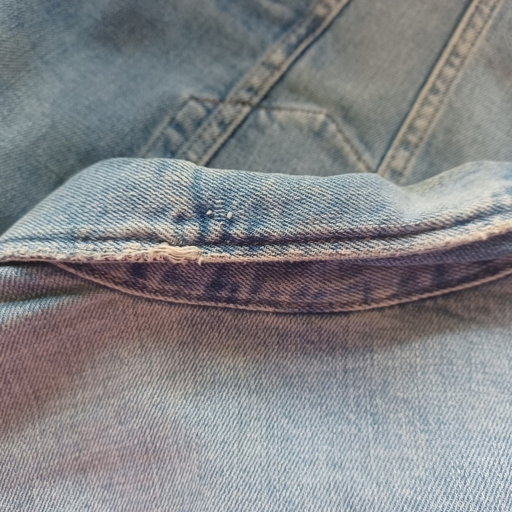 H&M‎ &Denim Light Wash Stretch Jacket US 12 Classic Trucker Style Preppy READ - Picture 5 of 8